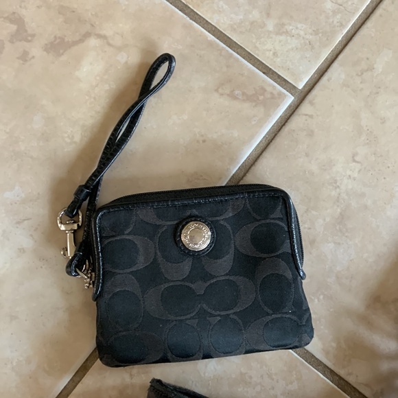 Coach Signature F16175 Black/Brown Sateen Bag & Matching Wrislet - Picture 4 of 16